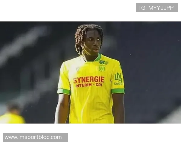 巴黎计划引进中卫与帕乔竞争关注小将塔蒂的潜力与发展 巴黎计划引进中卫与帕乔竞争关注小将塔蒂的潜力与发展