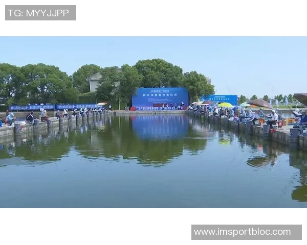 西蒙斯热爱钓鱼运动以真诚信仰推广钓鱼文化