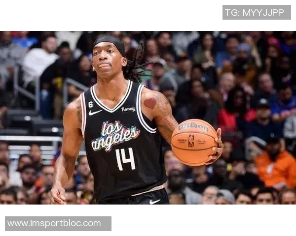 篮网官方送上真挚祝福庆祝特伦斯曼恩29岁生日快乐