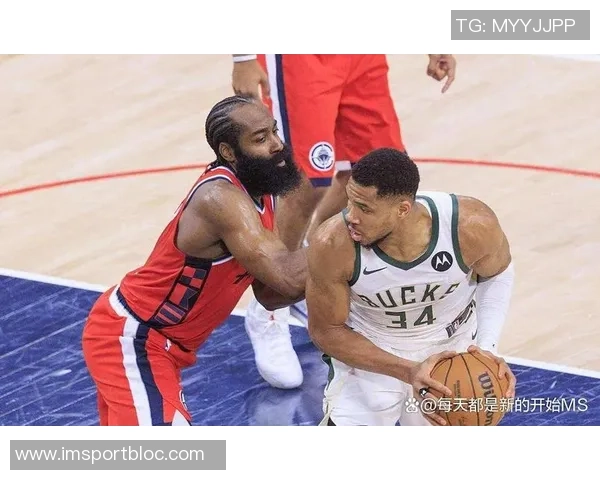 字母哥盛赞文班进步显著期待未来对决时已退役